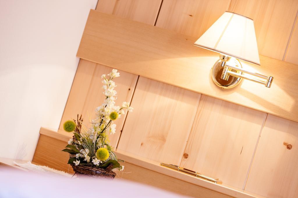 Gasthof Tuscherhof Prags Zimmer foto