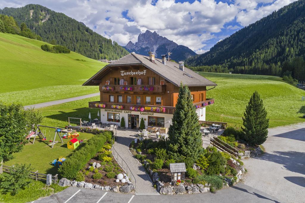 Gasthof Tuscherhof Prags Exterior foto